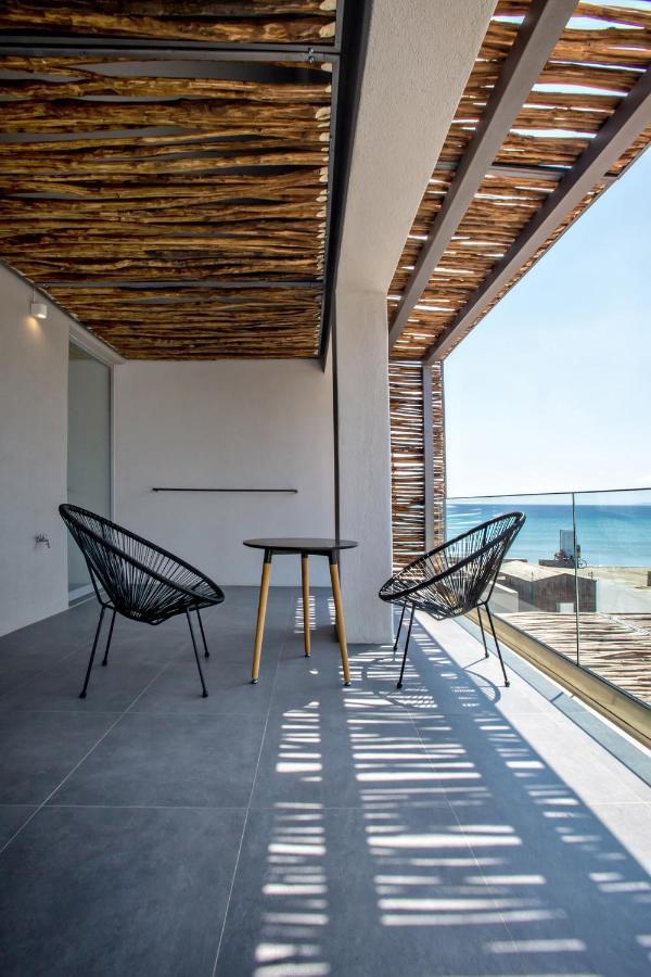 Seaside Tinos Apartment Kionia Exterior photo